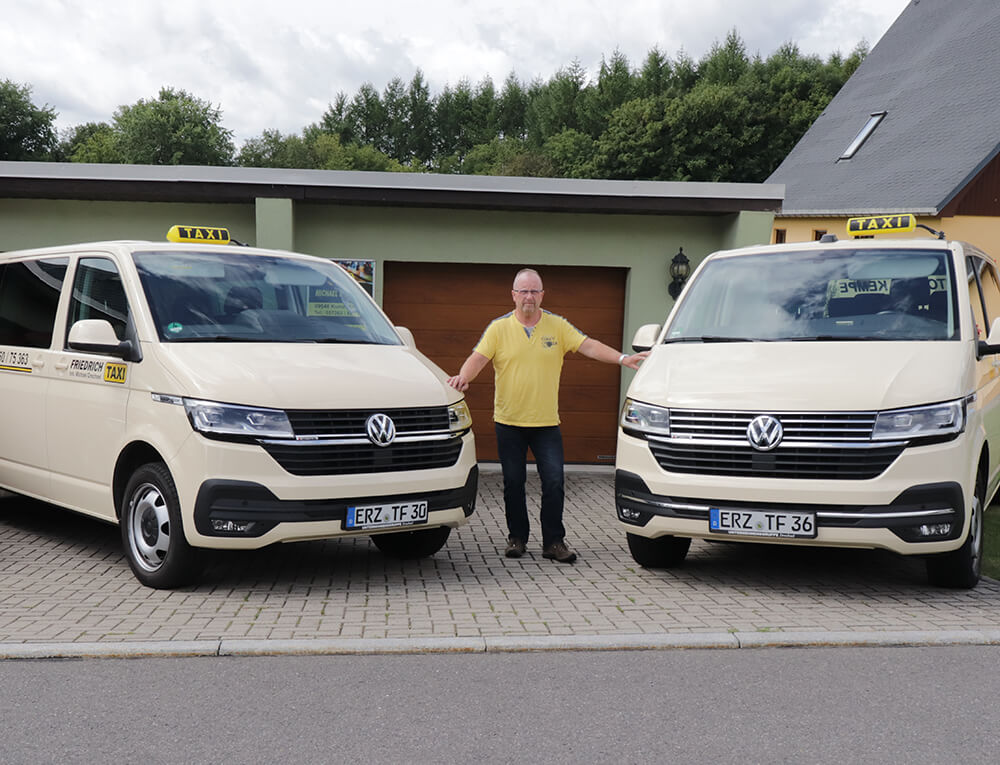 Taxifahrzeuge der Unternehmensgruppe Drechsel